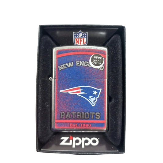 ZIPPO LIGHTER NFL NEW ENGLAND PATRIOTS DESIGN