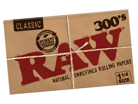 RAW CLASSIC ROLLING PAPERS 1 1/4 SIZE